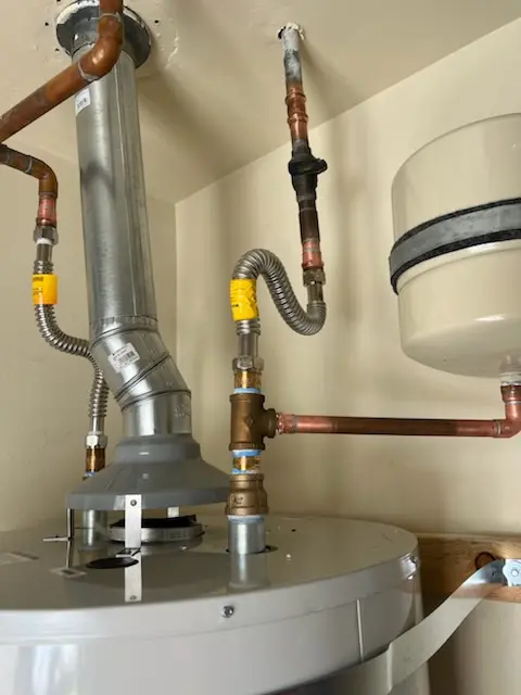 Water heater installation and plumbing repair in Boulevard Heights